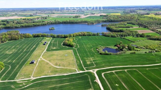 Działka z dostępem do jeziora z warunkami zabudowy