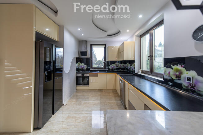 Dom dla rodziny w spokojnej dzielnicy