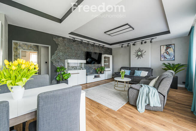 Dom z garażem w bryle budynku, 5 pokoi!