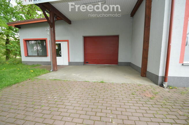 Obiekt Handlowo-Usługowy W Krapkowicach.