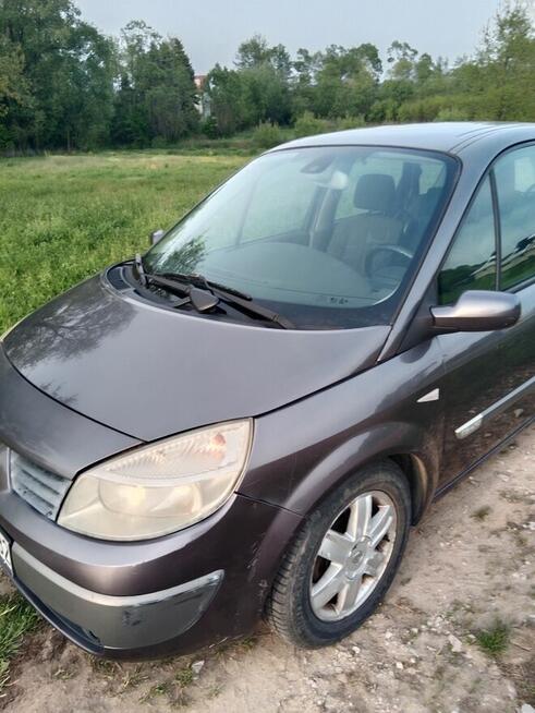 Sprzedam samochód 7 osobowy