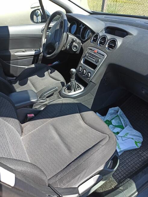 Syndyk sprzedaje Peugeot 308