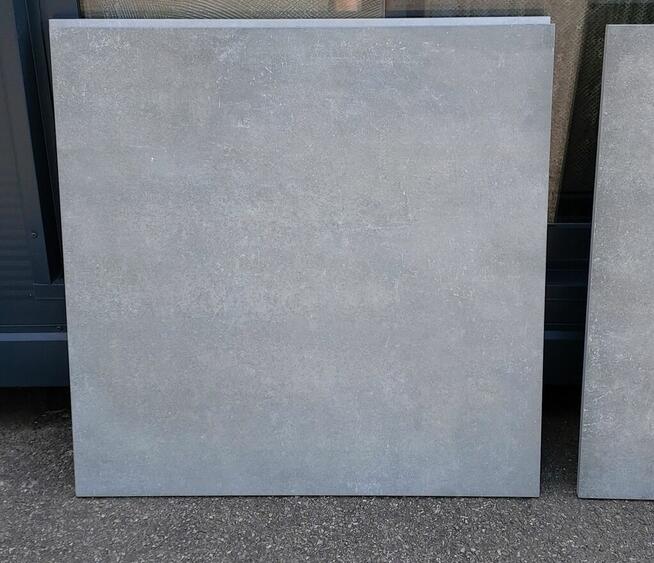 Ceramiczne płyty tarasowe 80x80 gat1 gres 2cm Montego grafit