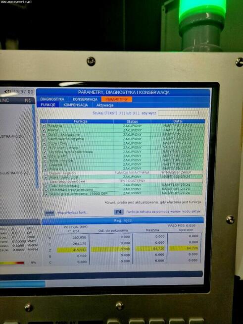 Centrum obróbcze CNC HAAS UMC-750SS 5-OSI