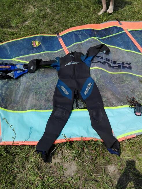 pianka, kombinezon neoprenowy