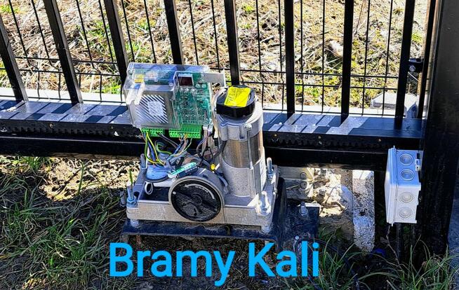 Montaż siłowników do bramy skrzydłowej