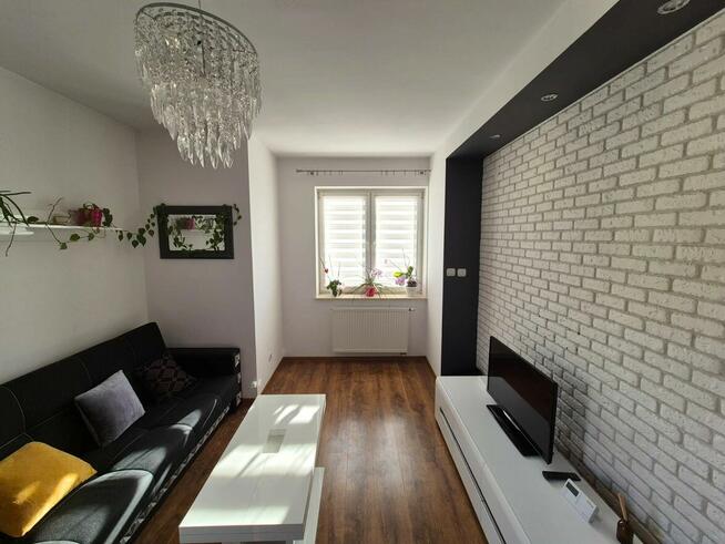 Przytulne 2 pokoje, Leska, 45,1m2, osobna kuchnia, zadbane