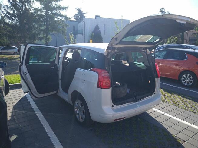 Sprzedam Peugeot 5008 1.6HDI