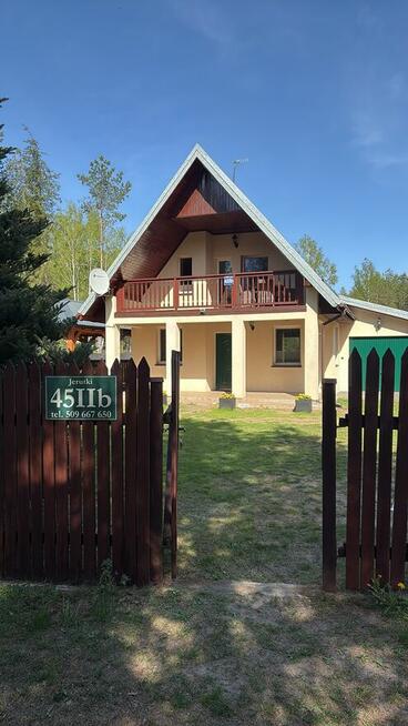 Mazury, dom nad jeziorem Marksoby zaprasza