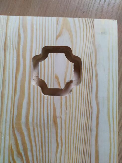 Frezarka górnowrzecionowa SAMCO mało używana, produkcji włos