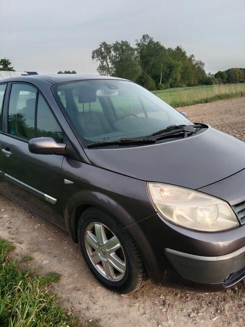 Sprzedam samochód 7 osobowy