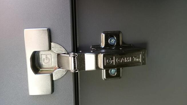 Komoda szafa szara 125x114cm komody szafy szafki biurowe