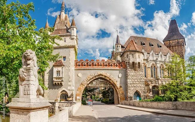 BUDAPESZT Z REJSEM PO DUNAJU - Wyjazd z Nowego Sącza!