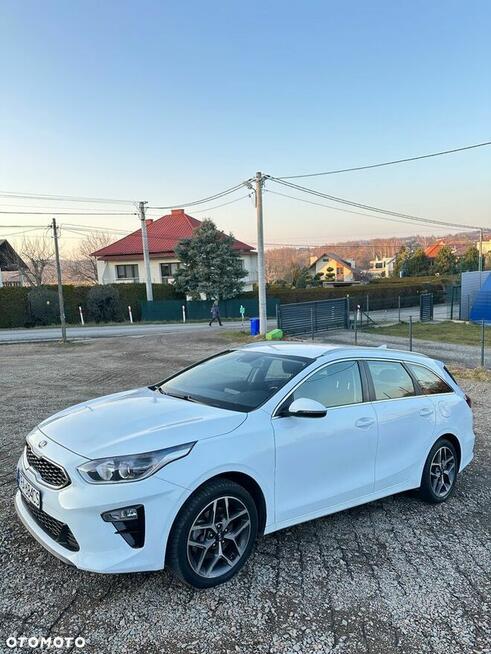 Kia Ceed 1.6 CRDi (48V Mild-Hybrid) DCT7 Spirit
