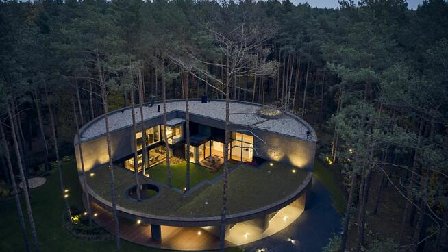 Budowa Domy ogrody WK1 w lesie nad jeziorami wolnostojace