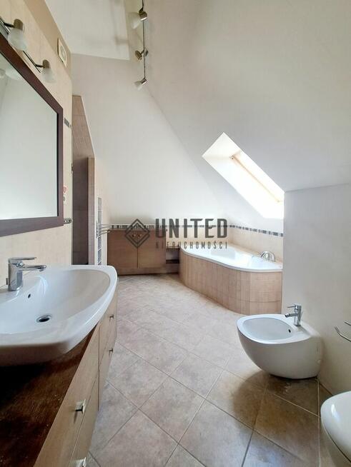 Okolice ul. Czereśniowej 2005/Taras /Ogród /Garaż