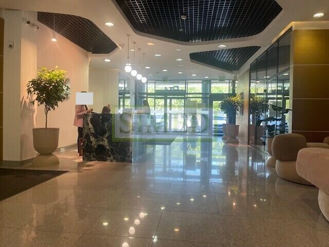 Dostep24h,recepcja,ochrona,parking,klimatyzacja