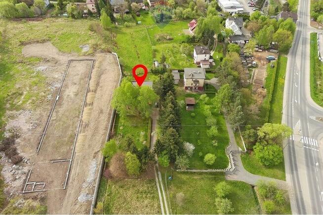 BLACK WEEKS - Inwestycja przy głównej drodze