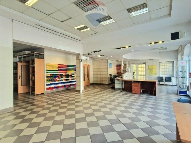 Lokal 147m2 do wynajęcia w Śródmieściu