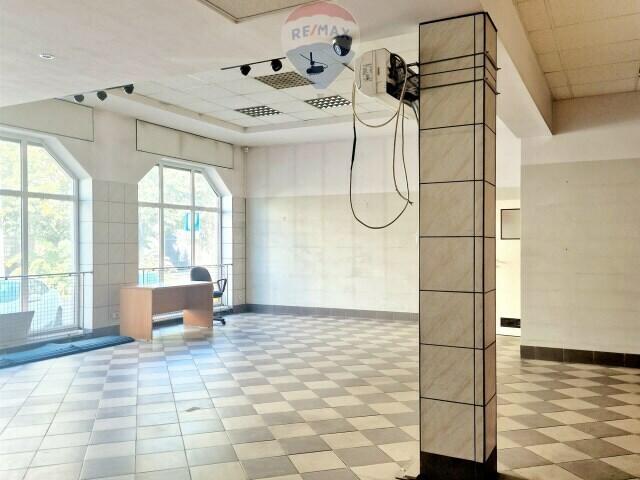 Lokal 147m2 do wynajęcia w Śródmieściu