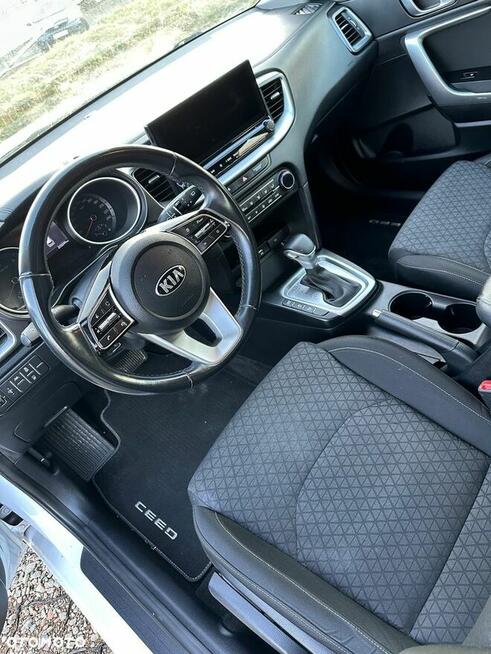 Kia Ceed 1.6 CRDi (48V Mild-Hybrid) DCT7 Spirit