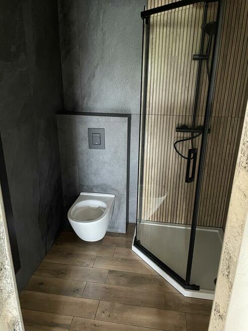 Układanie płytek, wykończenie wnętrz