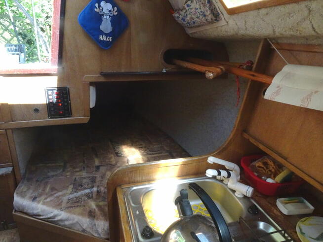 jacht Fokus 650 z przyczepą podłodziową