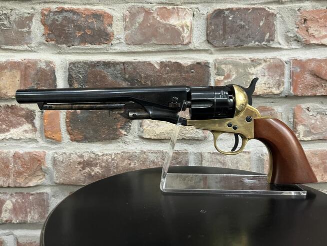 Rewolwer czarnoprochowy Colt 1862 (PPE44)