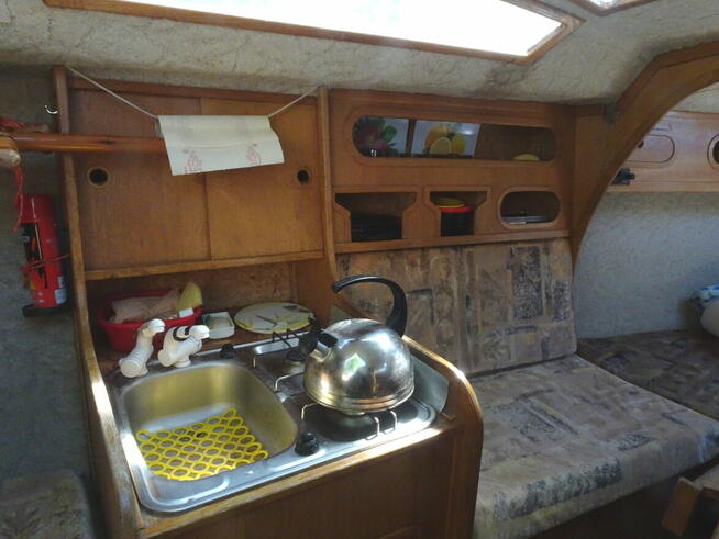 jacht Fokus 650 z przyczepą podłodziową