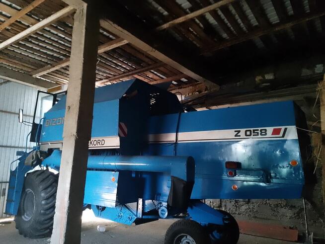Sprzedam kombajn Bizon Rekord