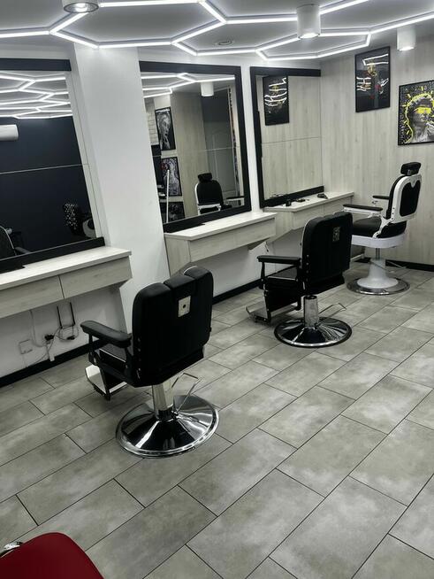 Wynajmę Stanowisko Fryzjerskie ul. Zwycięstwa