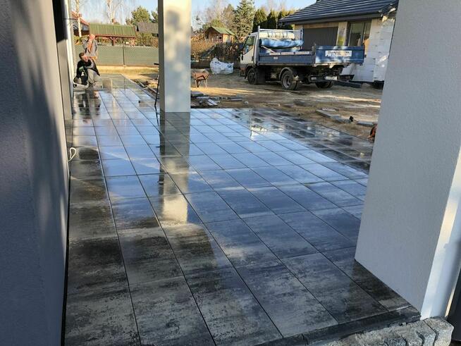 Układanie kostki brukowej, ogrody, trawniki