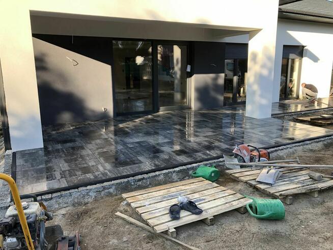 Układanie kostki brukowej, ogrody, trawniki