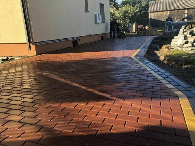 Układanie kostki brukowej, ogrody, trawniki