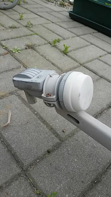 Antena satelitarna tv z podstawką