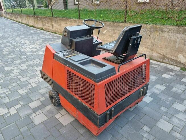 Zamiatarka Hako-Jonas 1100