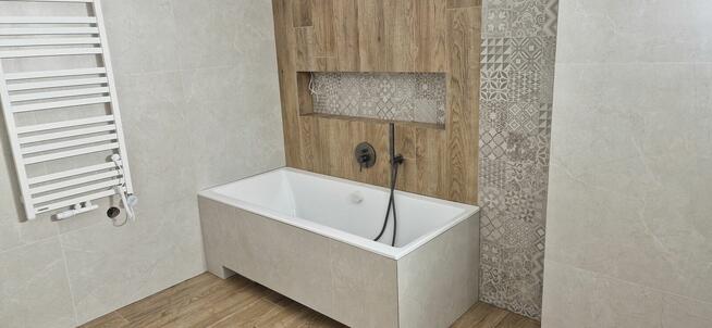 Układanie płytek, wykończenie wnętrz