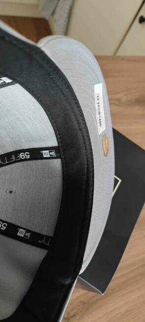 Czapka z daszkiem New Era MLB BASIC 59FIFTY 8 / 63,5 cm