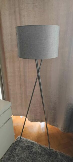 Lampa podłogowa jak nowa 158cm