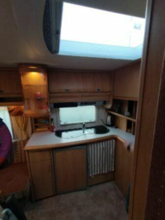 Przyczepa Hobby 495 ufe rok 2001