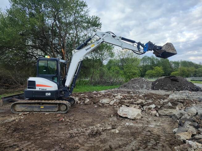 Usługi ziemne koparka 3.5t / 5 t/ 12 t/ 24t