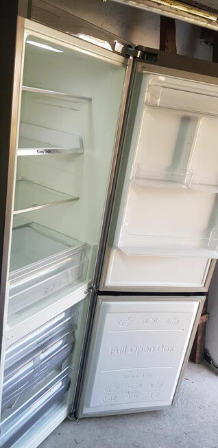 Lodowka Samsung NoFrost 183cm . Transport