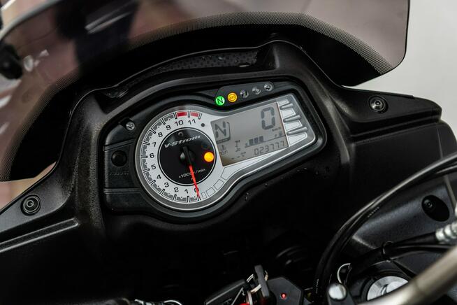 Suzuki DL 650 R 2013 ABS MAŁY PRZEBIEG KUFER Raty Transport Mega Zadbana