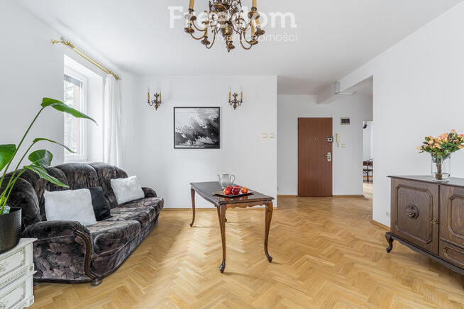 Ciche 3-pokoje z dużym garażem blisko lasu