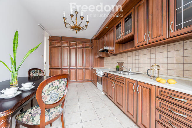 Ciche 3-pokoje z dużym garażem blisko lasu