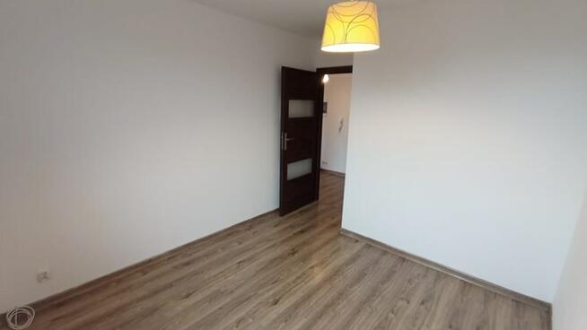 Racławicka 79, Krzyki, 2 pokoje z balkonem