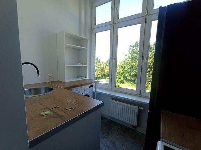 Funkcjonalny i jasny pokój z WIFI, Dębowa 6