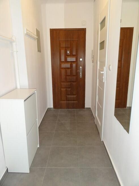 Wynajmę jasna kawalerkę, Gogolińska 9