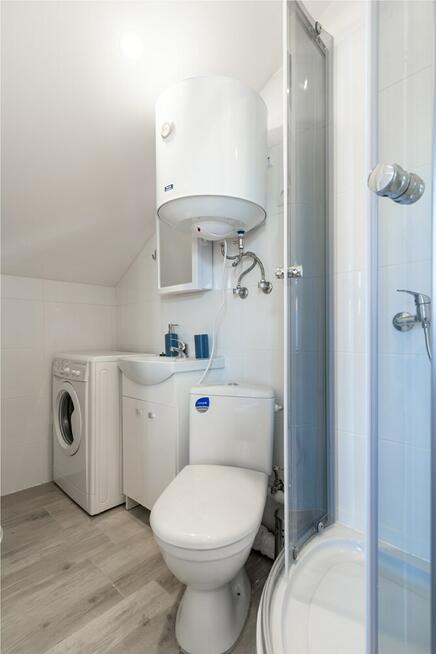 Funkcjonalna, jasna kawalerka, Parkowa 15