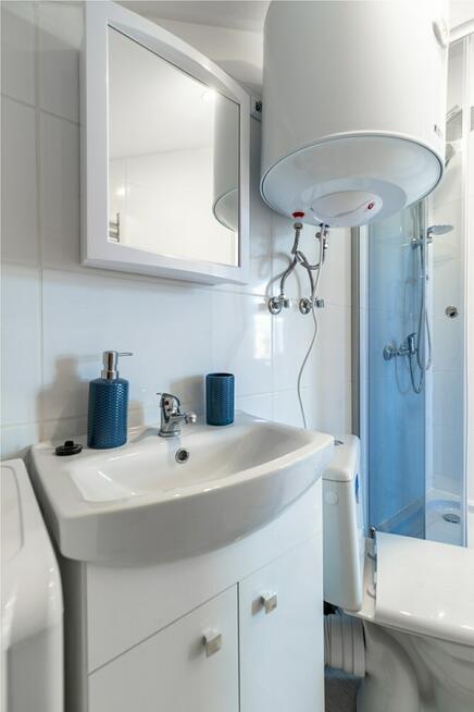 Funkcjonalna, jasna kawalerka, Parkowa 15